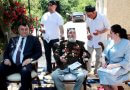 Туҳфаи Президенти Тоҷикистон ба ду иштирокчии Ҷанги дуюми ҷаҳонӣ дар Ҳисор расонида шуд