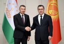 Президенти Ҷумҳурии Қирғизистон Садир Жапаров бо Сарвазири Ҷумҳурии Тоҷикистон Қоҳир Расулзода мулоқот намуд Президенти Ҷумҳурии Қирғизистон Садир Жапаров бо Сарвазири Ҷумҳурии Тоҷикистон Қоҳир Расулзода мулоқот намуд