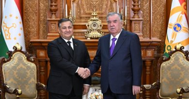 Мулоқот бо муовини Раиси Девони Вазирони Туркманистон Тангригули Атахаллиев Мулоқот бо муовини Раиси Девони Вазирони Туркманистон Тангригули Атахаллиев