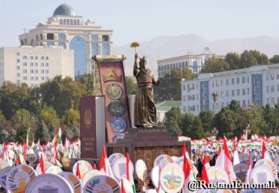 9 сентябр дар майдони Истиқлоли шаҳри Душанбе…